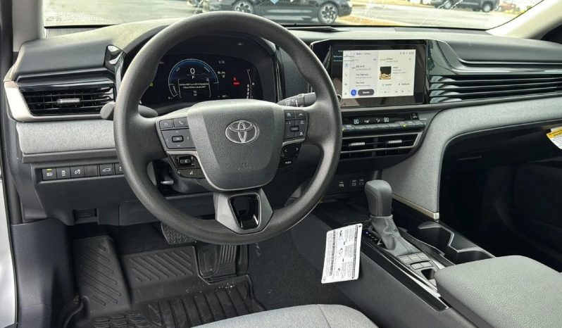 New 2025 Toyota Camry LE 2.5L full