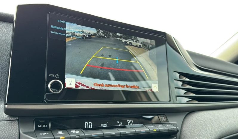 New 2025 Toyota Camry LE 2.5L full