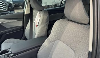 New 2025 Toyota Camry LE 2.5L full