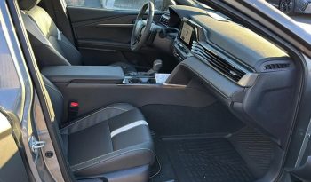 New 2025 Toyota Camry SE 2.5L full
