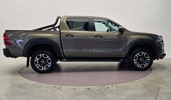 2023 Toyota Hilux 2.8L 4X4 full