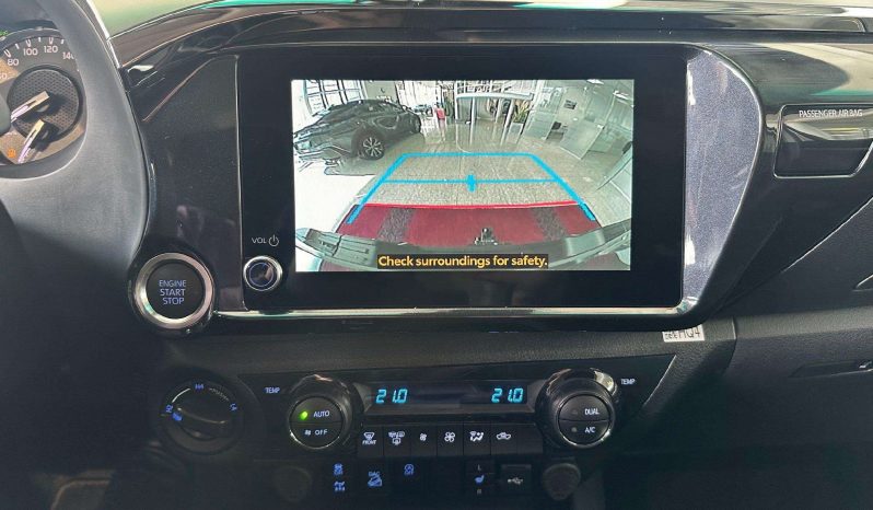 New 2025 Toyota Hilux 2.8L full