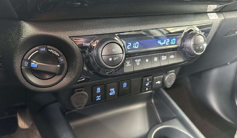 New 2025 Toyota Hilux 2.8L full