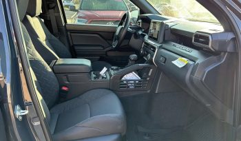 New 2025 Toyota Tacoma 4WD SR full