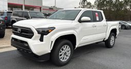 New 2025 Toyota Tacoma 4WD SR5