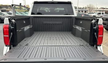 New 2025 Toyota Tacoma 4WD SR5 full