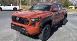 New 2025 Toyota Tacoma 4WD TRD Off Road