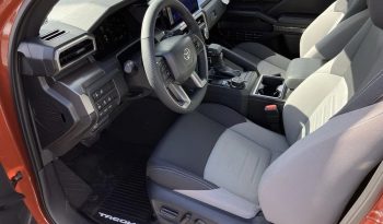 New 2025 Toyota Tacoma 4WD TRD Off Road full