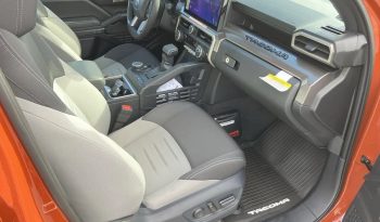 New 2025 Toyota Tacoma 4WD TRD Off Road full