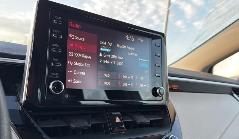 Used 2021 Toyota Corolla LE full
