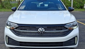 2023 Volkswagen Jetta Sport full