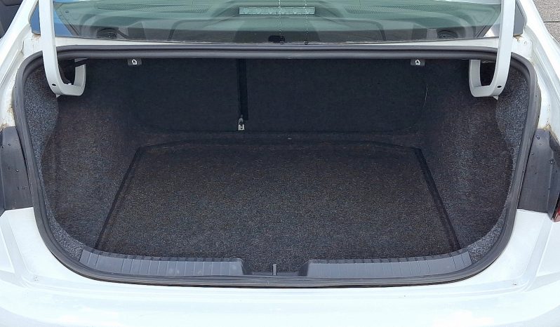 2023 Volkswagen Jetta Sport full