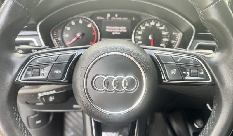 2021 Audi A4 45 S line Premium full