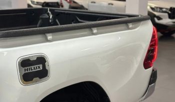 All New 2025 Toyota Hilux SR5 2.7L Gasoline full