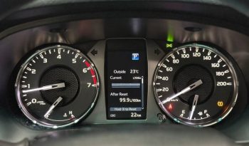All New 2025 Toyota Hilux SR5 2.7L Gasoline full