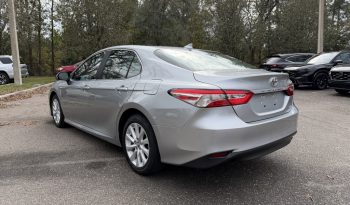 Used 2020 Toyota Camry LE full