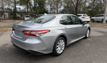Used 2020 Toyota Camry LE full