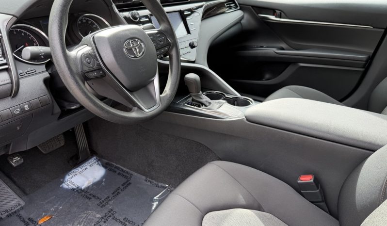 Used 2020 Toyota Camry LE full