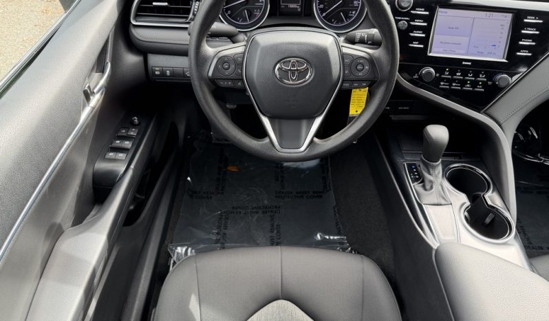 Used 2020 Toyota Camry LE full