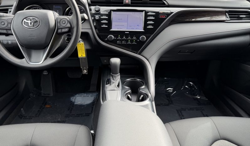 Used 2020 Toyota Camry LE full