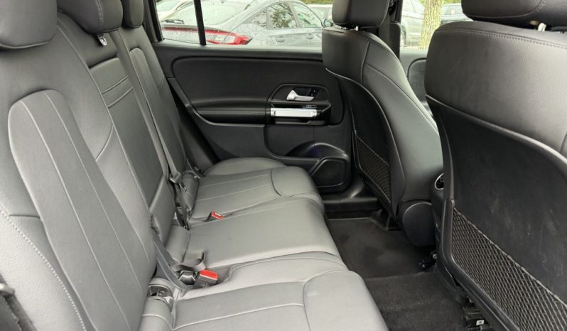 Used 2022 Mercedes-Benz GLB 250 4MATIC full
