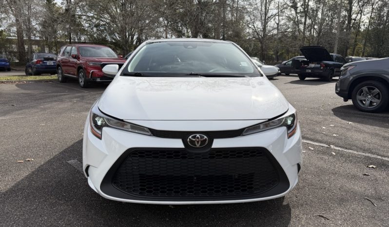Used 2022 Toyota Corolla LE full