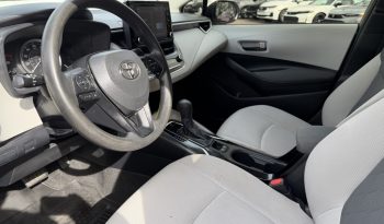 Used 2022 Toyota Corolla LE full