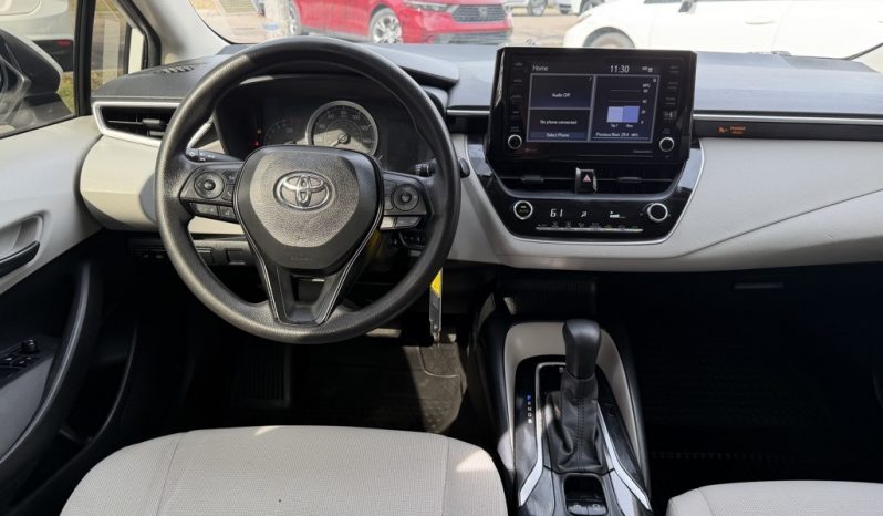 Used 2022 Toyota Corolla LE full