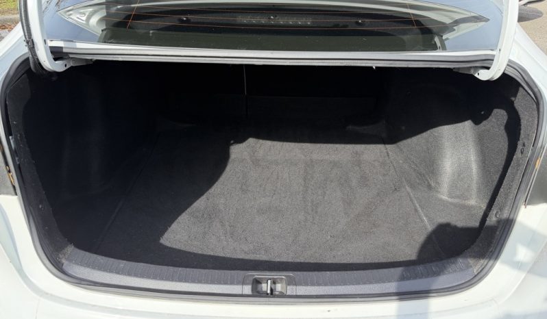 Used 2022 Toyota Corolla LE full